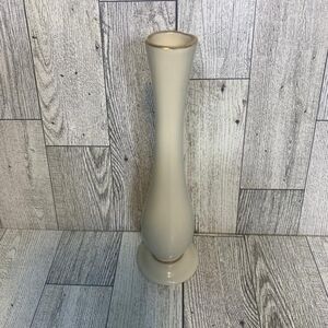 Unique Lenox Vase - Dark Cream with Raised Design‎